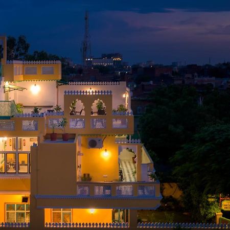 The Coral Court Homestay Agra  Buitenkant foto