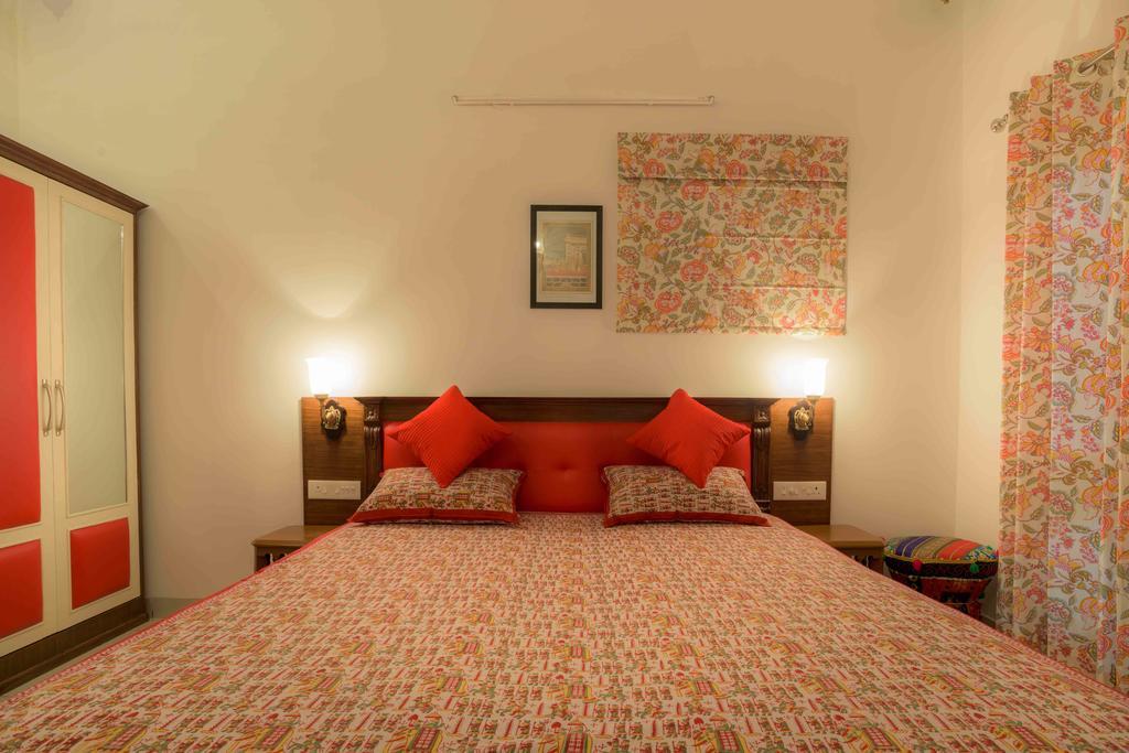 The Coral Court Homestay Agra  Buitenkant foto