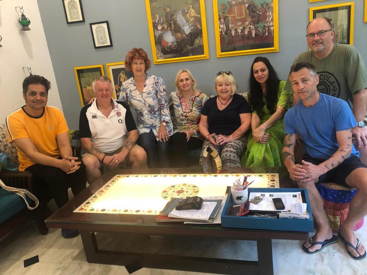 The Coral Court Homestay Agra  Buitenkant foto